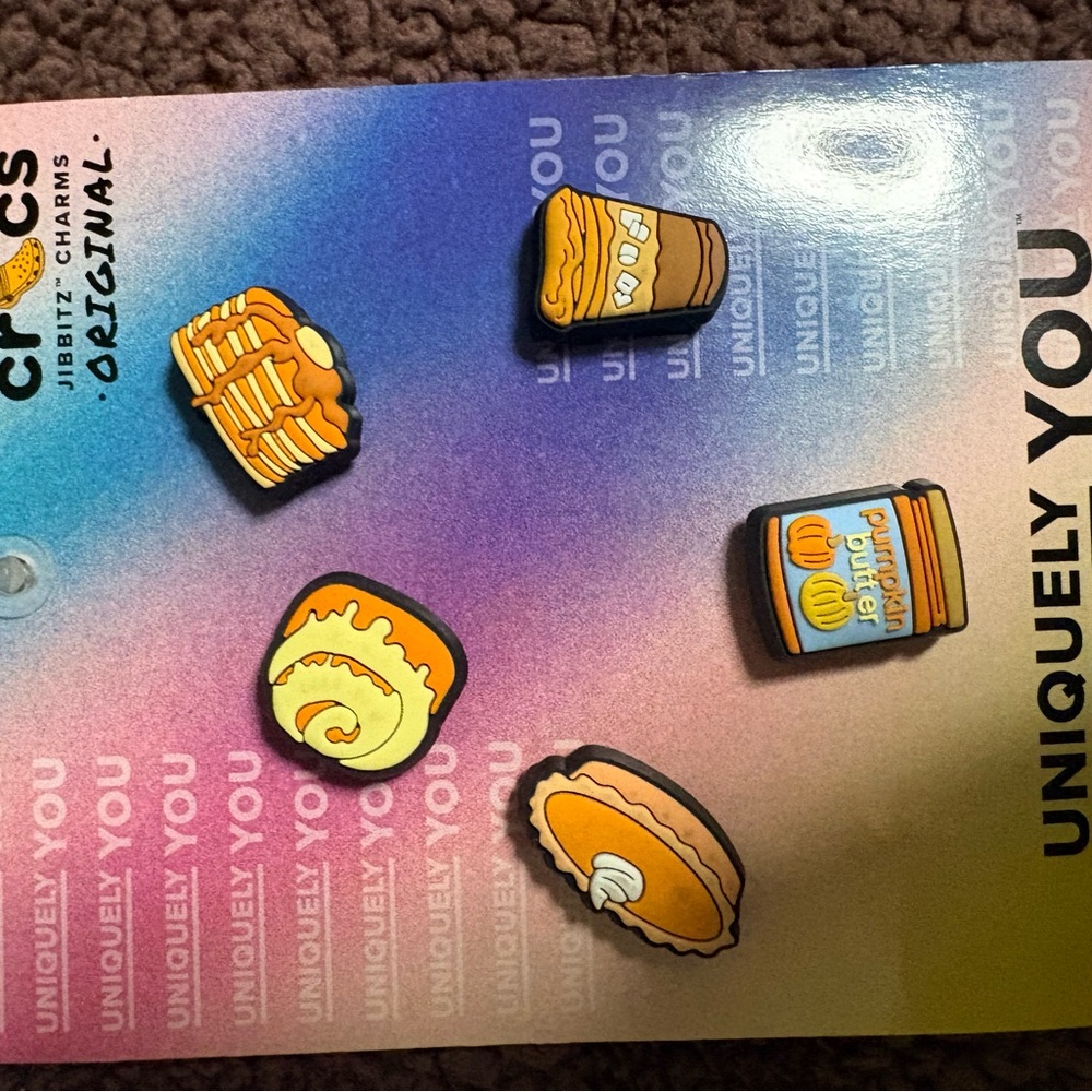 CROCS Orange and Yellow Food-Themed Jibbitz Charms (5-Pack)